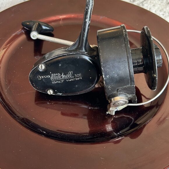 Vintage Garcia Mitchell 302 Salt Water Spinning Reel – Made in France - Picture 1 of 5